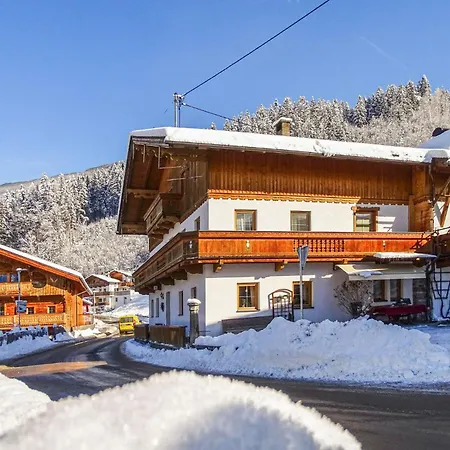 Amazing In Fgen With 3 Bedrooms * Hart im Zillertal